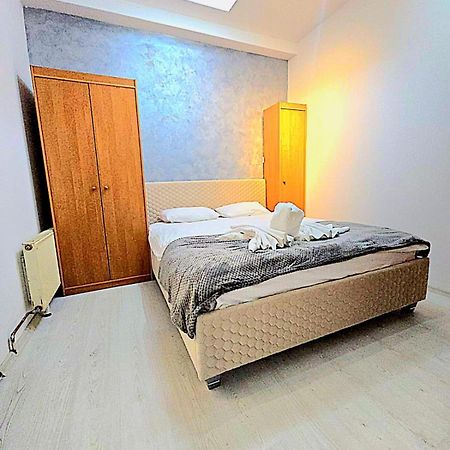 Casa Bia Apartment บราชอฟ ภายนอก รูปภาพ