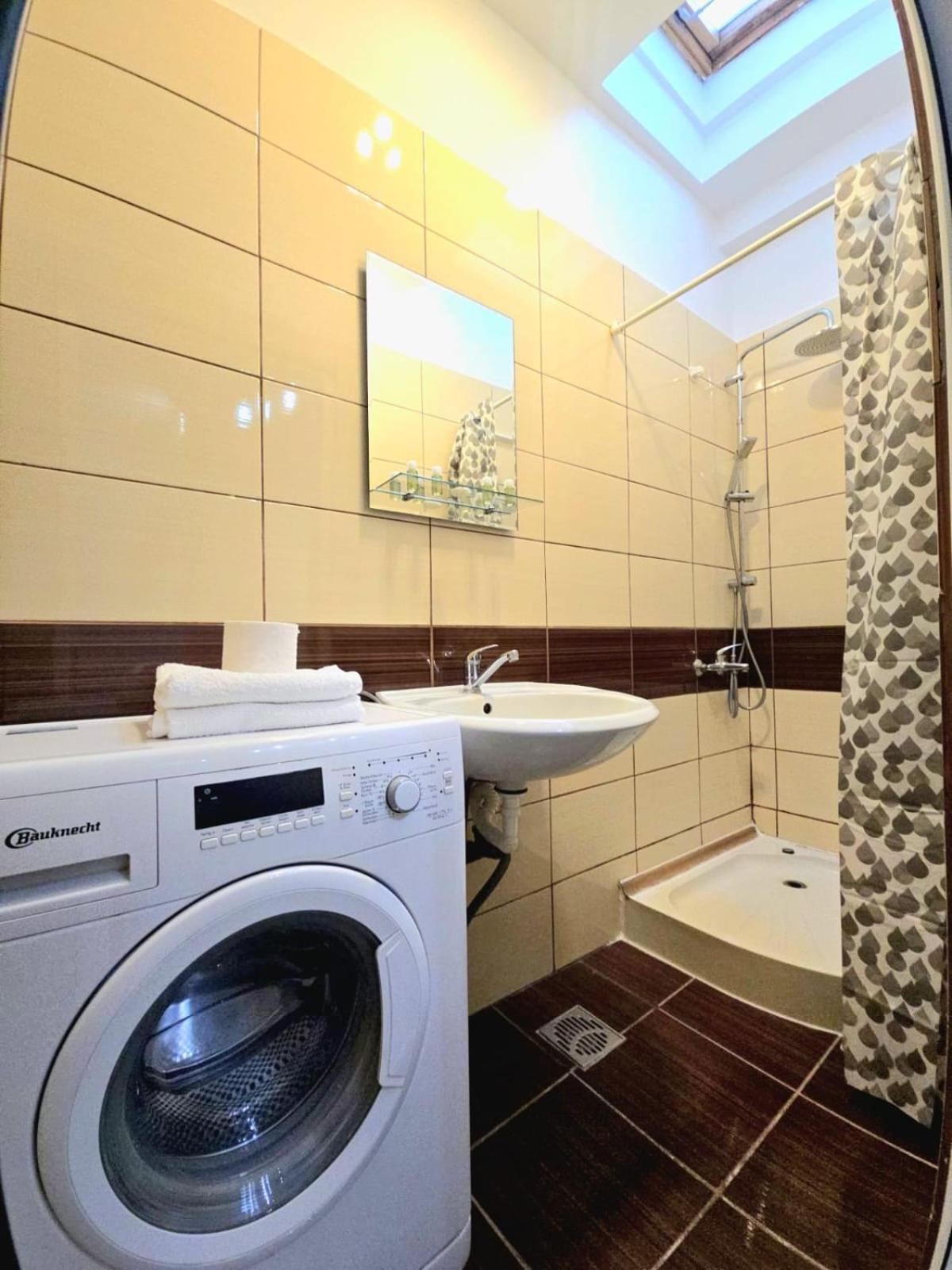Casa Bia Apartment บราชอฟ ภายนอก รูปภาพ
